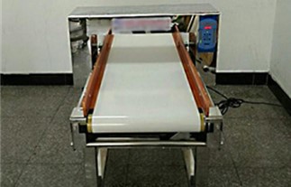 金屬檢測器在不同行業(yè)中的應用