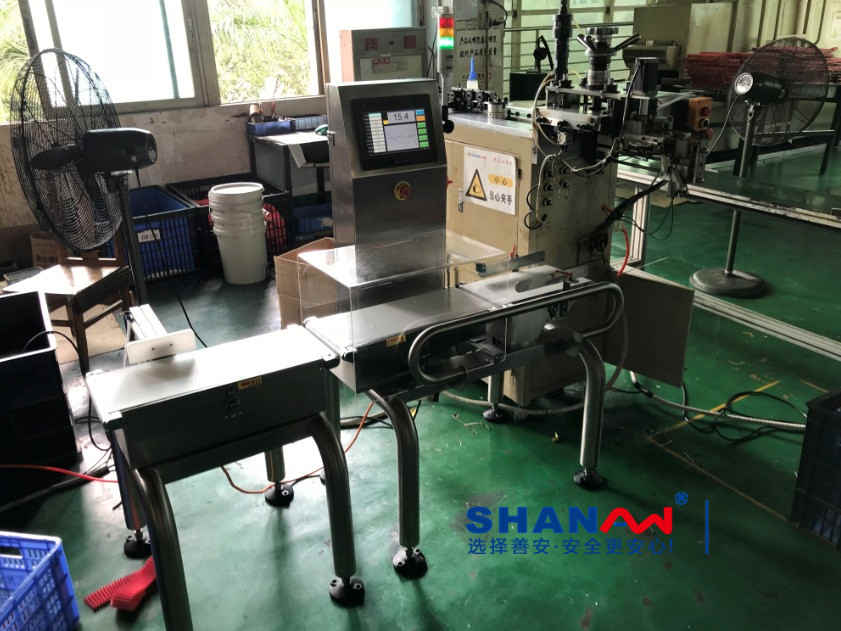 大長江集團(tuán) 豪爵摩托 采購善安金屬檢測機1.jpg