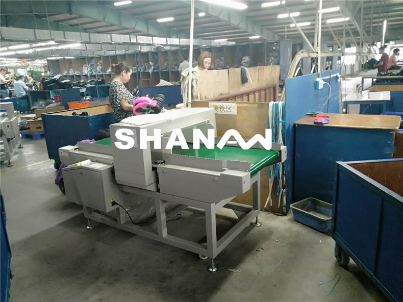 金屬檢測機 金屬檢測機